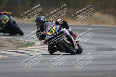 media/Sep-21-2025-Race Pace (Sun) [[98bf33ef95]]/Verified/4-Turn 3 (920am)/